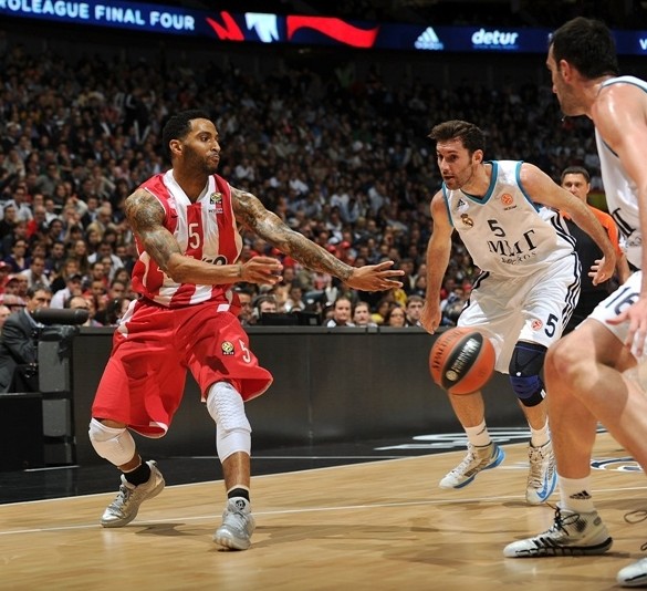 迪马济奥：卢卡库的复出可能导致卢卡冬窗离开那不勒斯（迪马济奥：若卢卡库复出，卢卡或将于冬窗离开那不勒斯）