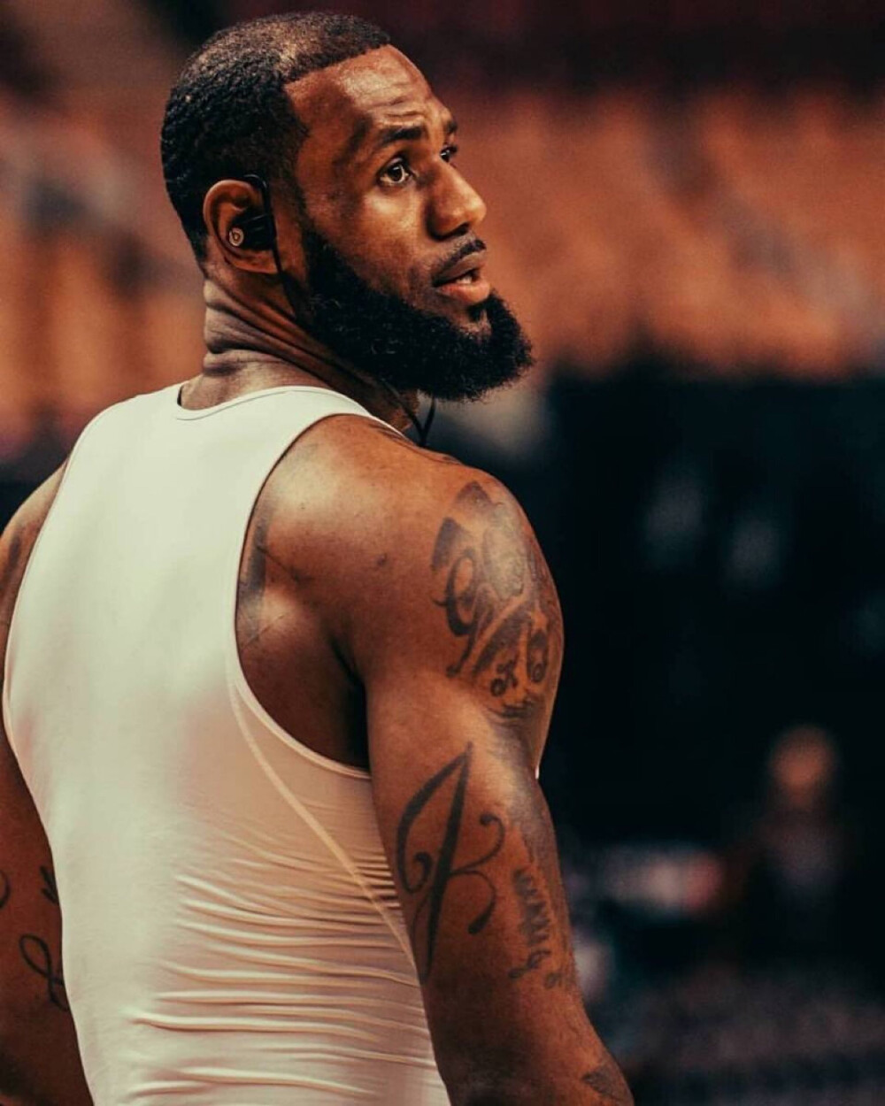 帕金斯：雷霆肯定会打破勇士73胜纪录，可能取得80胜2负（帕金斯：雷霆势必超越勇士73胜纪录，或能拿到80胜2负）