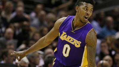 大范：詹姆斯没什么需要证明，但对比赛上瘾让他还会继续打（大范：詹姆斯已无须再证明自己，对比赛的痴迷会让他继续征战）