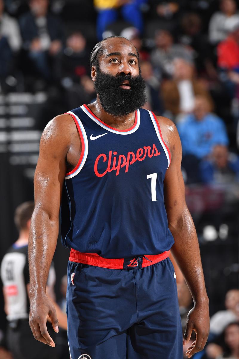 30场颗粒无收，罗德里戈追平皇马队史前锋进球荒纪录（罗德里戈30场未破门，追平皇马前锋最长进球荒纪录）