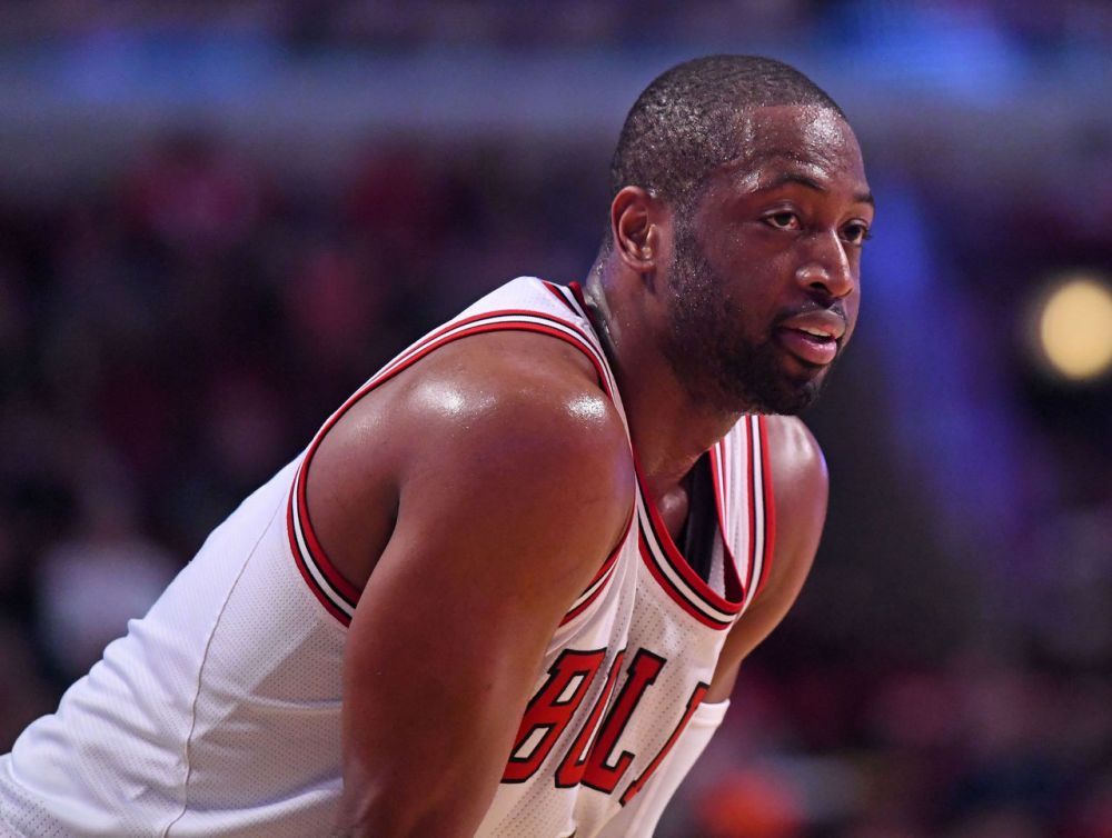 波兰主帅：即使踢得丑陋也要赢球；扎莱夫斯基染黄让我恼火（波兰主帅：胜利压倒一切，哪怕踢得难看；扎莱夫斯基的黄牌让我不满）